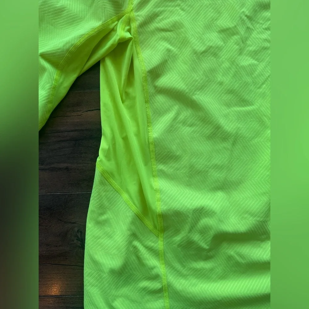 Nike Pro Combat Hyperwarm Lite Dri-Fit Volt Long Sleeve Fitted Top M